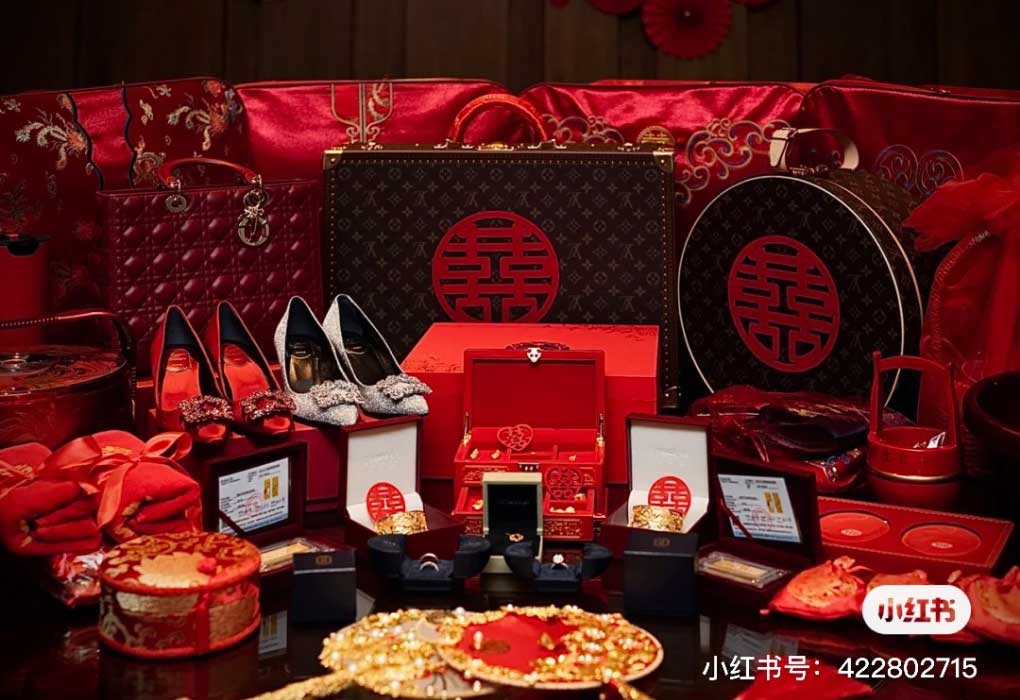 LOUIS-VUITTON-WEDDING-SET